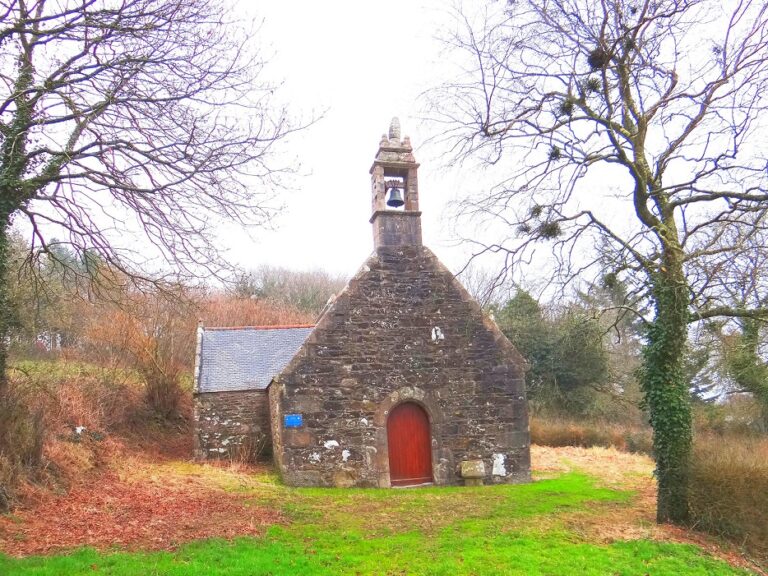 Chapelle de Christ — Louargat et Belle-Isle-en-Terre