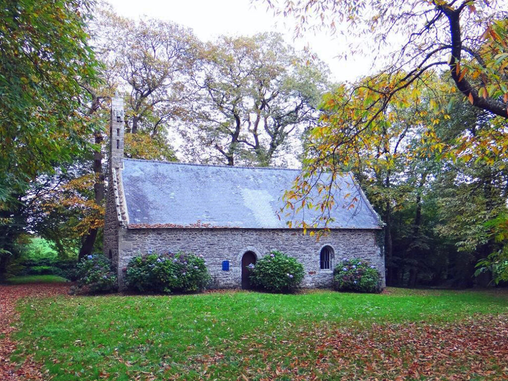 Église Saint-Tugdual à Plougonver