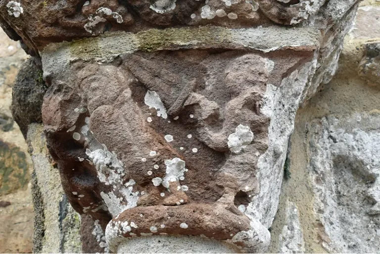 Détail de sculpture sur pierre
